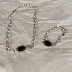 🖤Matching necklace and bracelet 🖤